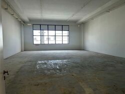 Hh @ Kallang (D13), Factory #605305971